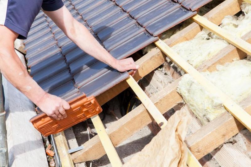 Installer une fen&ecirc;tre de toit &agrave; Wisches, mode d'emploi complet