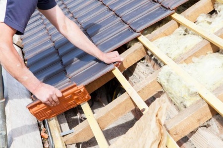 Installer une fen&ecirc;tre de toit &agrave; Wisches, mode d'emploi complet